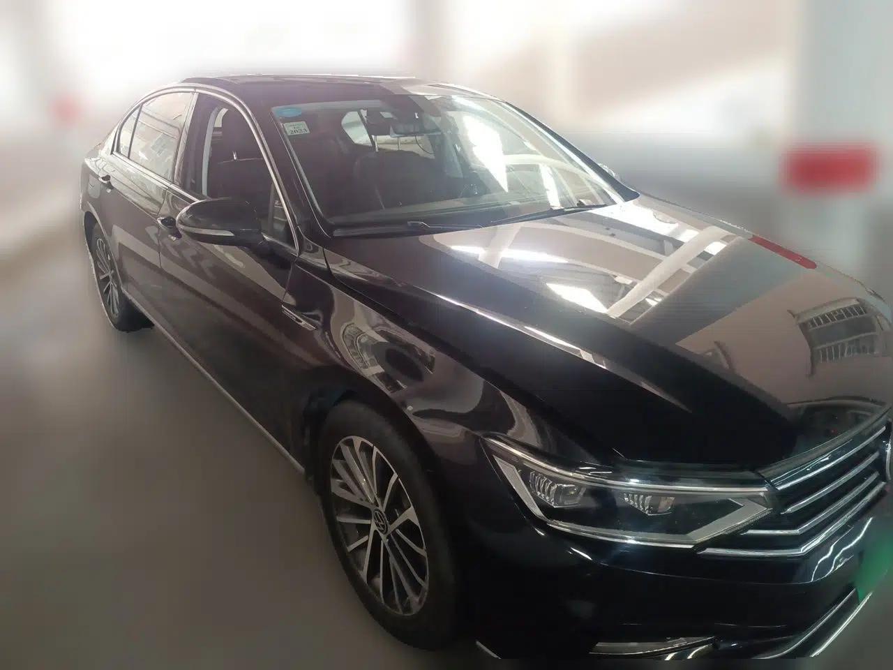 Volkswagen Magotan 2020 330TSI DSG Luxury Edition — миниатюра 3