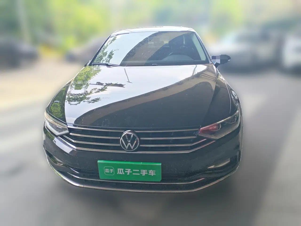 Volkswagen Magotan 2020 330TSI DSG Luxury Edition — миниатюра 2