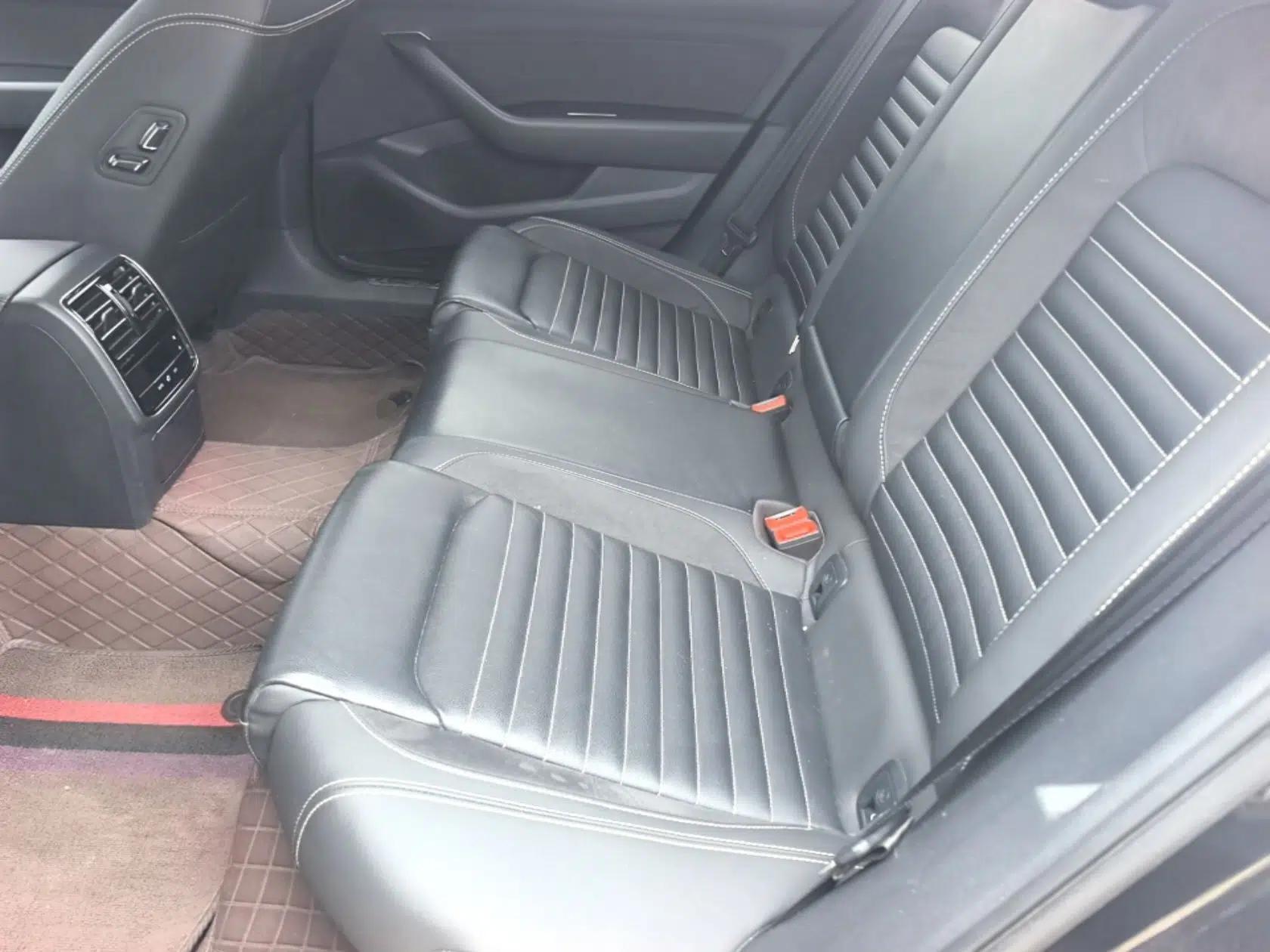 Volkswagen Magotan 2020 330TSI DSG Leading Model — миниатюра 20