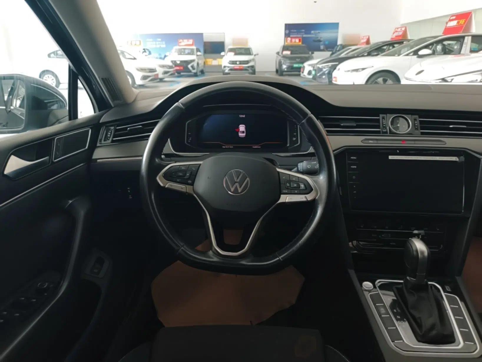 Volkswagen Magotan 2020 330TSI DSG Luxury Edition — миниатюра 13
