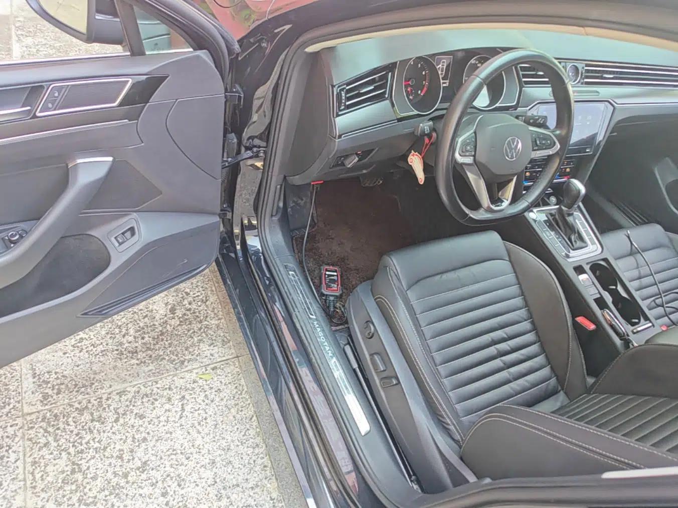Volkswagen Magotan 2020 330TSI DSG Leading Model — миниатюра 18