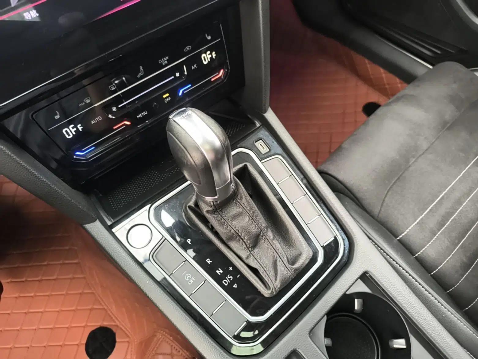 Volkswagen Magotan 2020 330TSI DSG Leading Model — миниатюра 16