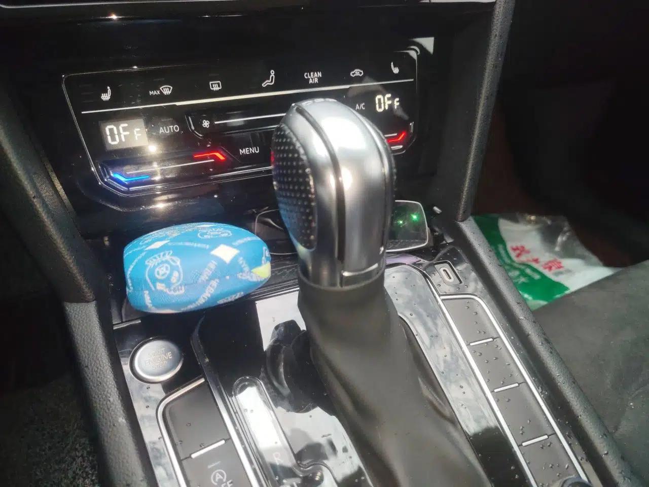 Volkswagen Magotan 2020 380TSI DSG Luxury Version — миниатюра 14