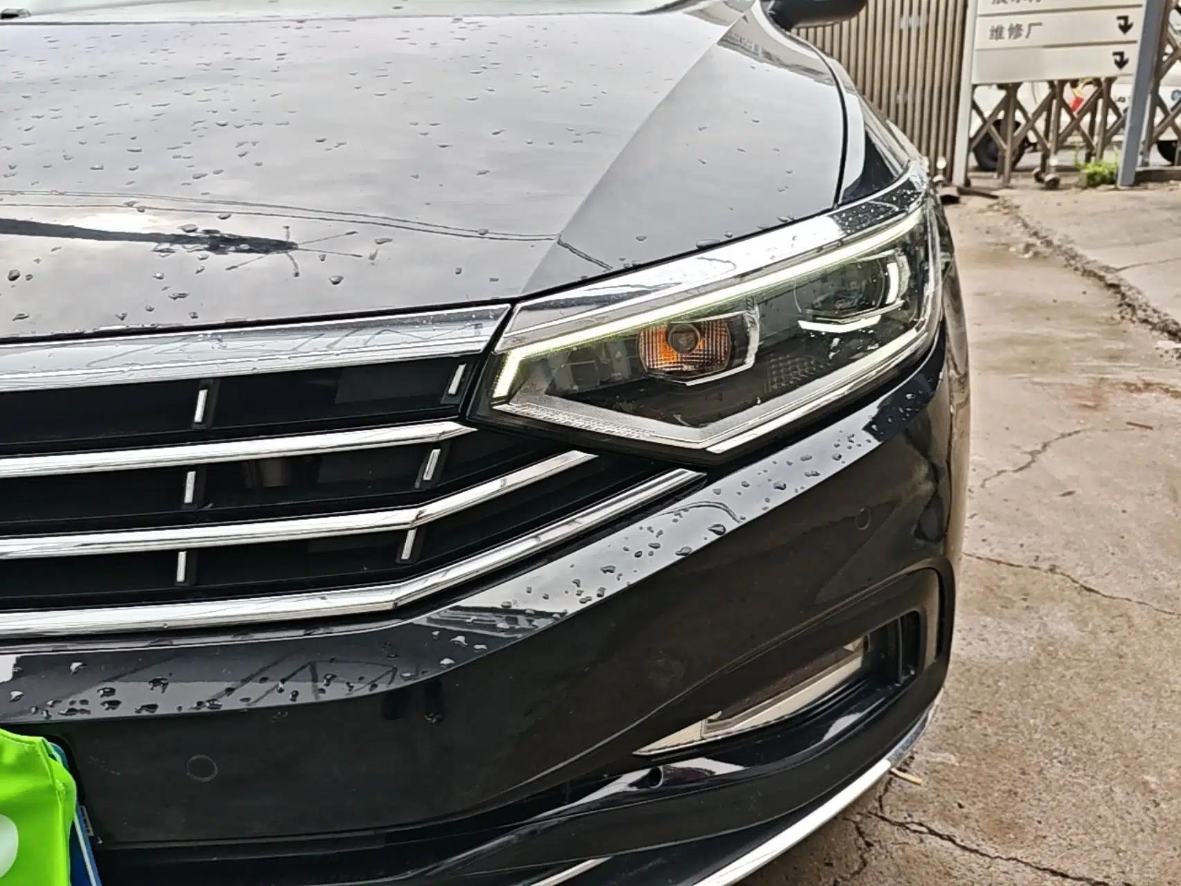 Volkswagen Magotan 2020 330TSI DSG Luxury Edition — миниатюра 8