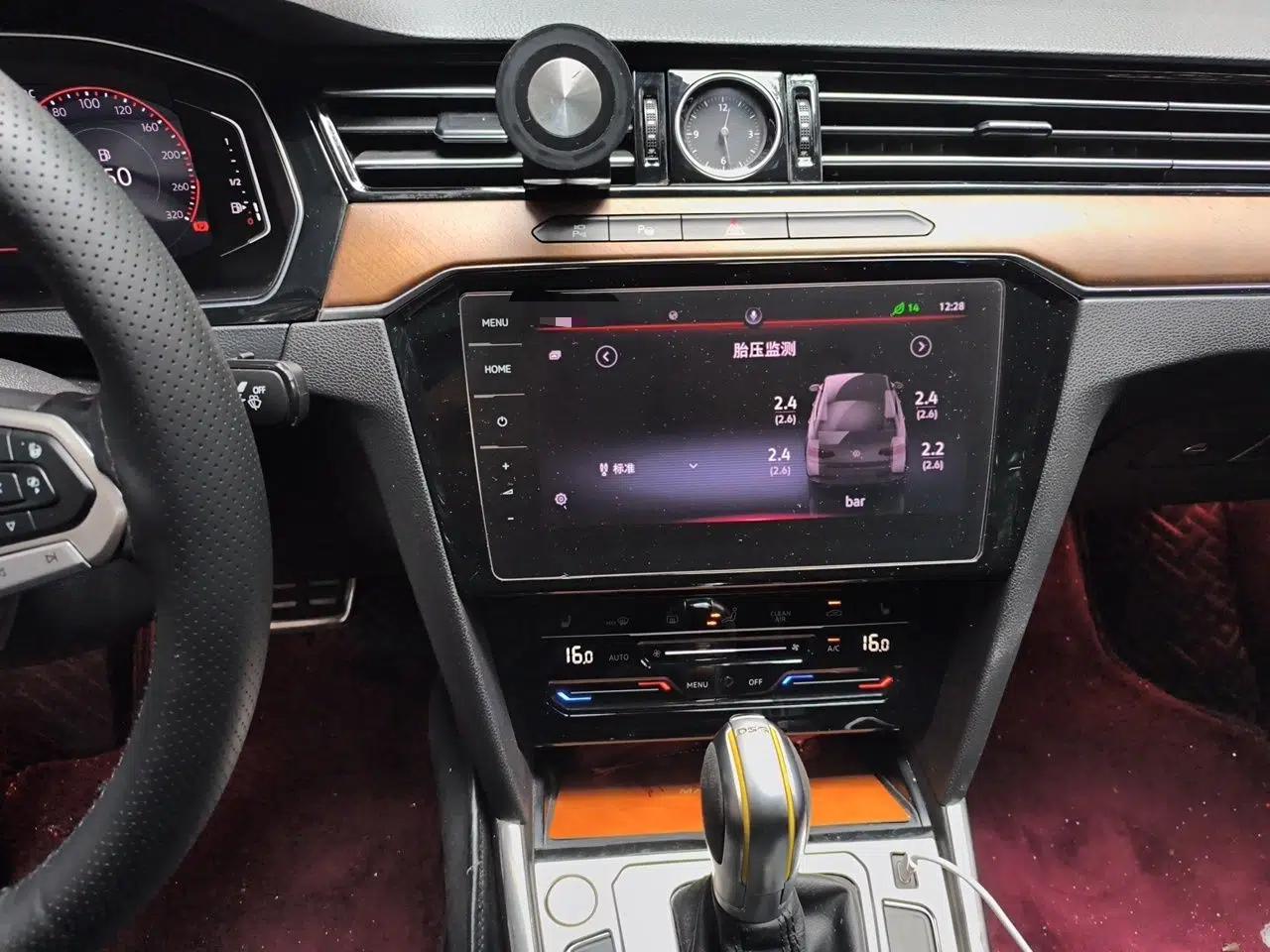Volkswagen Magotan 2020 330TSI DSG Luxury Edition — миниатюра 13