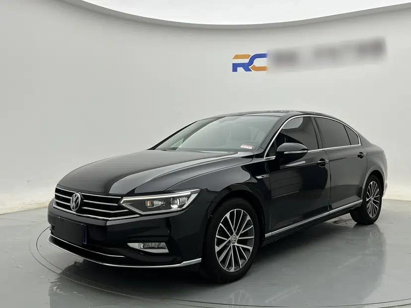 Volkswagen Magotan 2020 330TSI DSG Luxury Edition — миниатюра 1