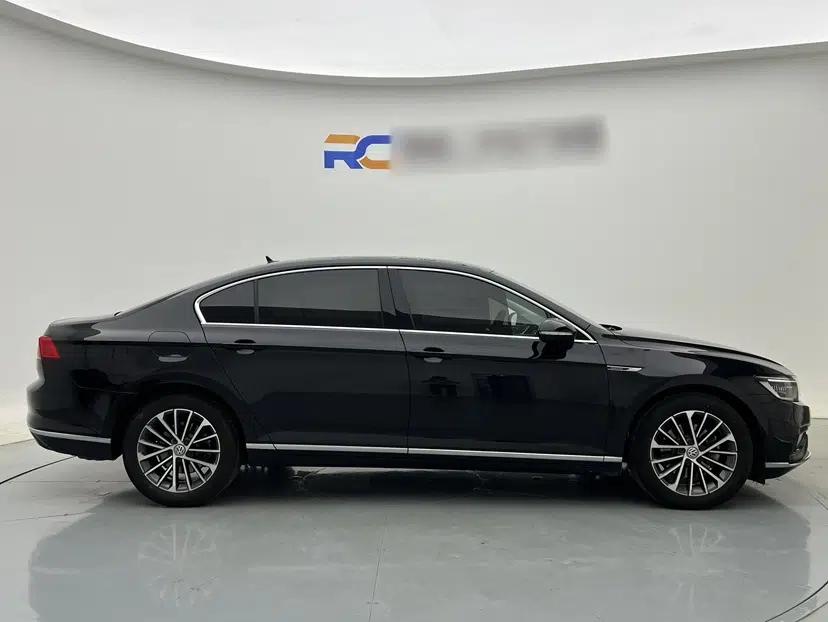Volkswagen Magotan 2020 330TSI DSG Luxury Edition — миниатюра 7