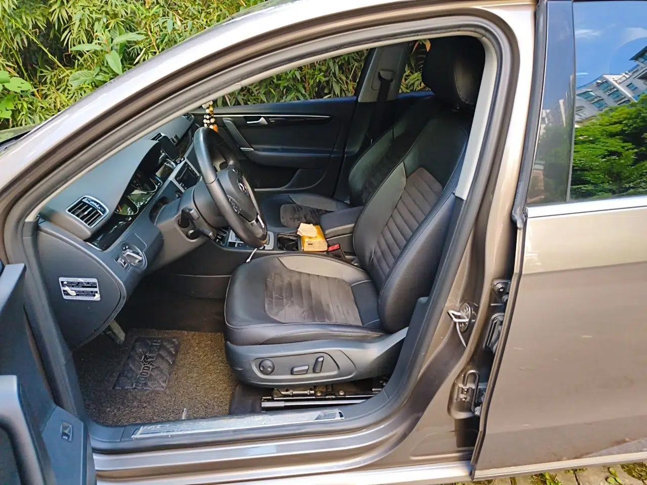 Volkswagen Magotan 2015 Facelift 1.8TSI Luxury Model — миниатюра 15