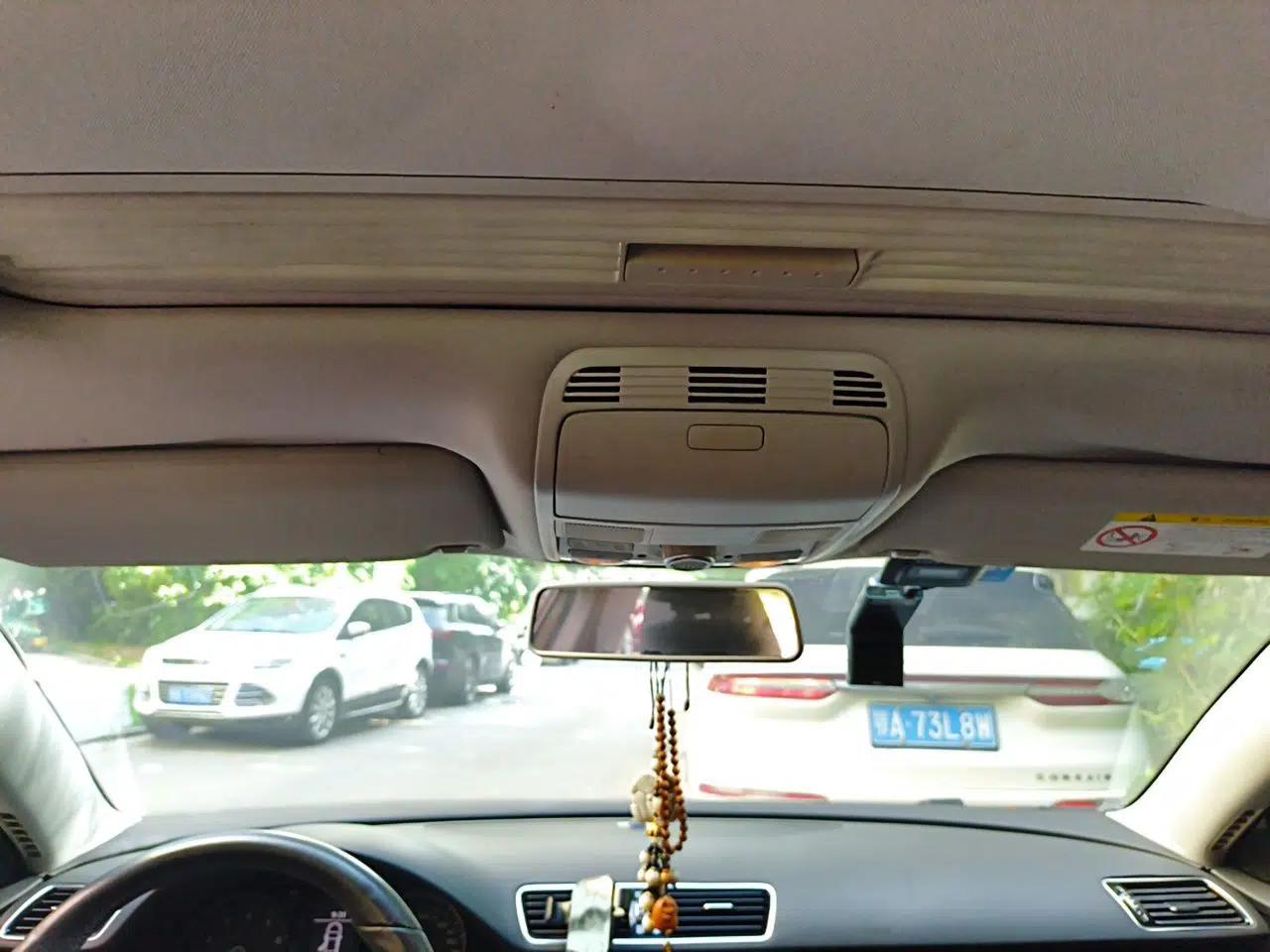 Volkswagen Magotan 2015 Facelift 1.8TSI Luxury Model — миниатюра 18