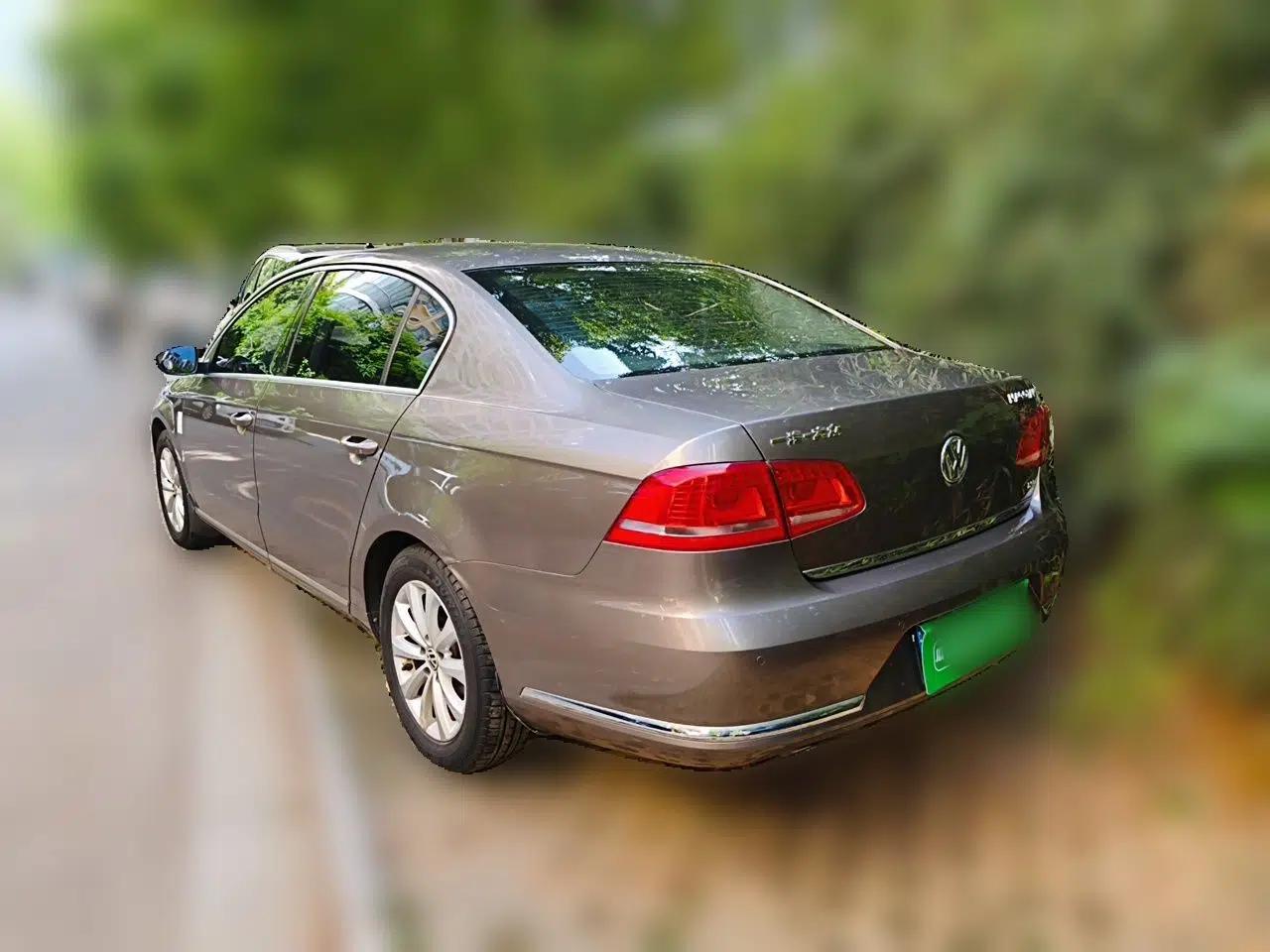 Volkswagen Magotan 2015 Facelift 1.8TSI Luxury Model — миниатюра 4