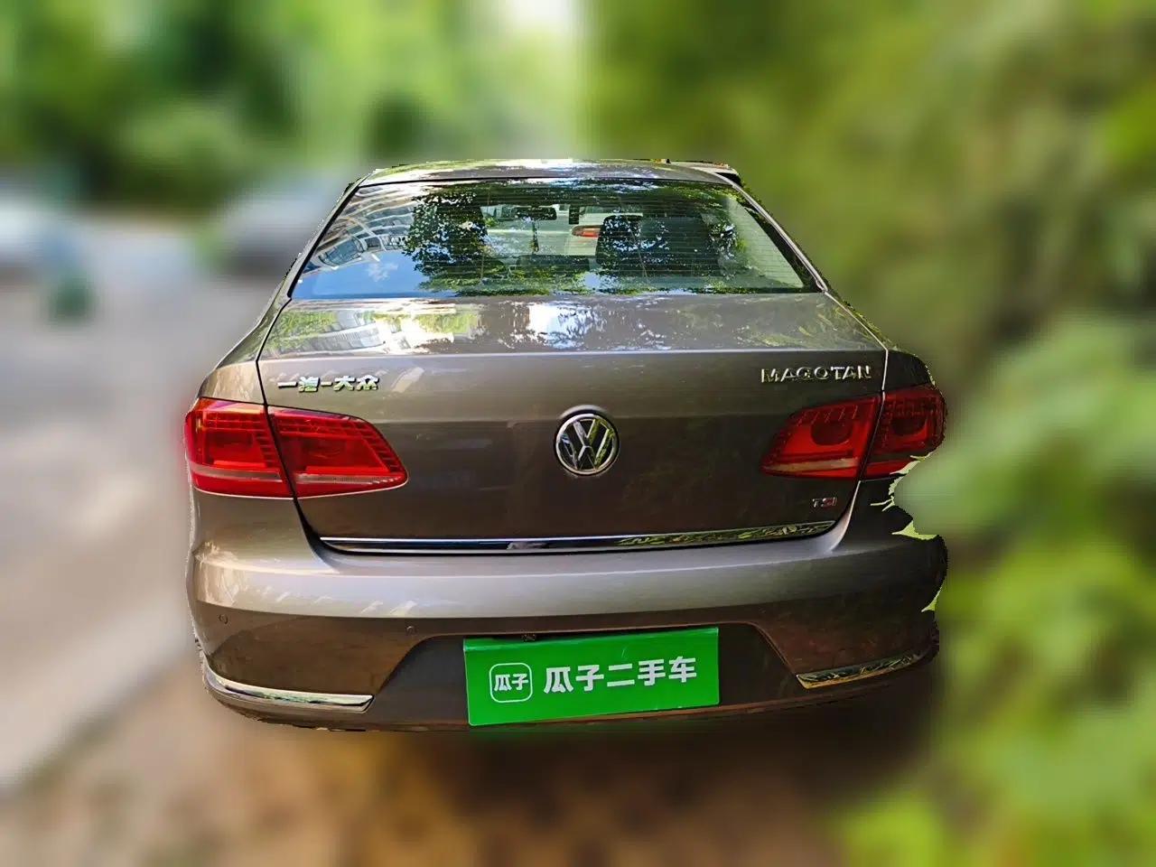 Volkswagen Magotan 2015 Facelift 1.8TSI Luxury Model — миниатюра 5