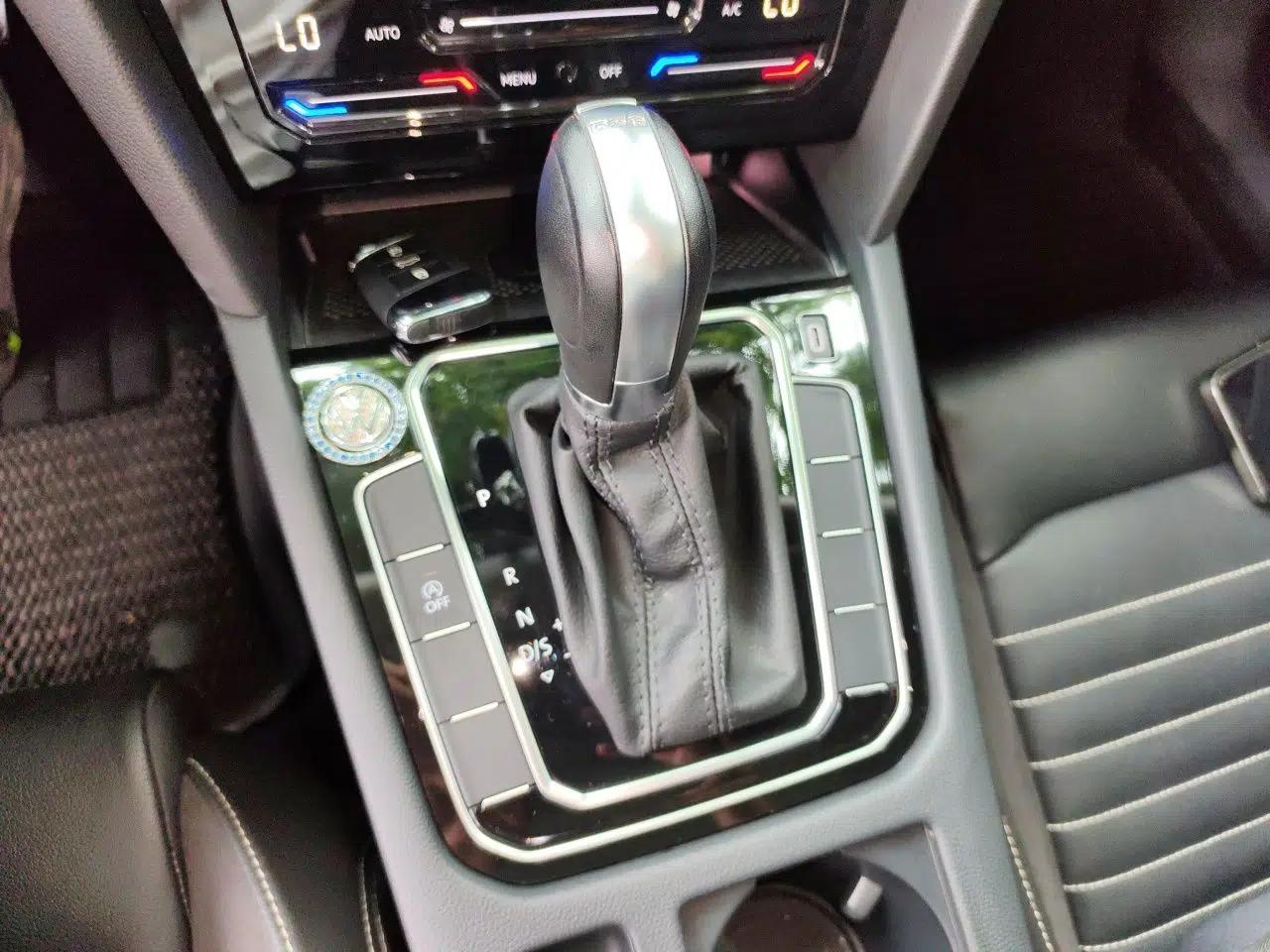 Volkswagen Magotan 2020 330TSI DSG Leading Model — миниатюра 14