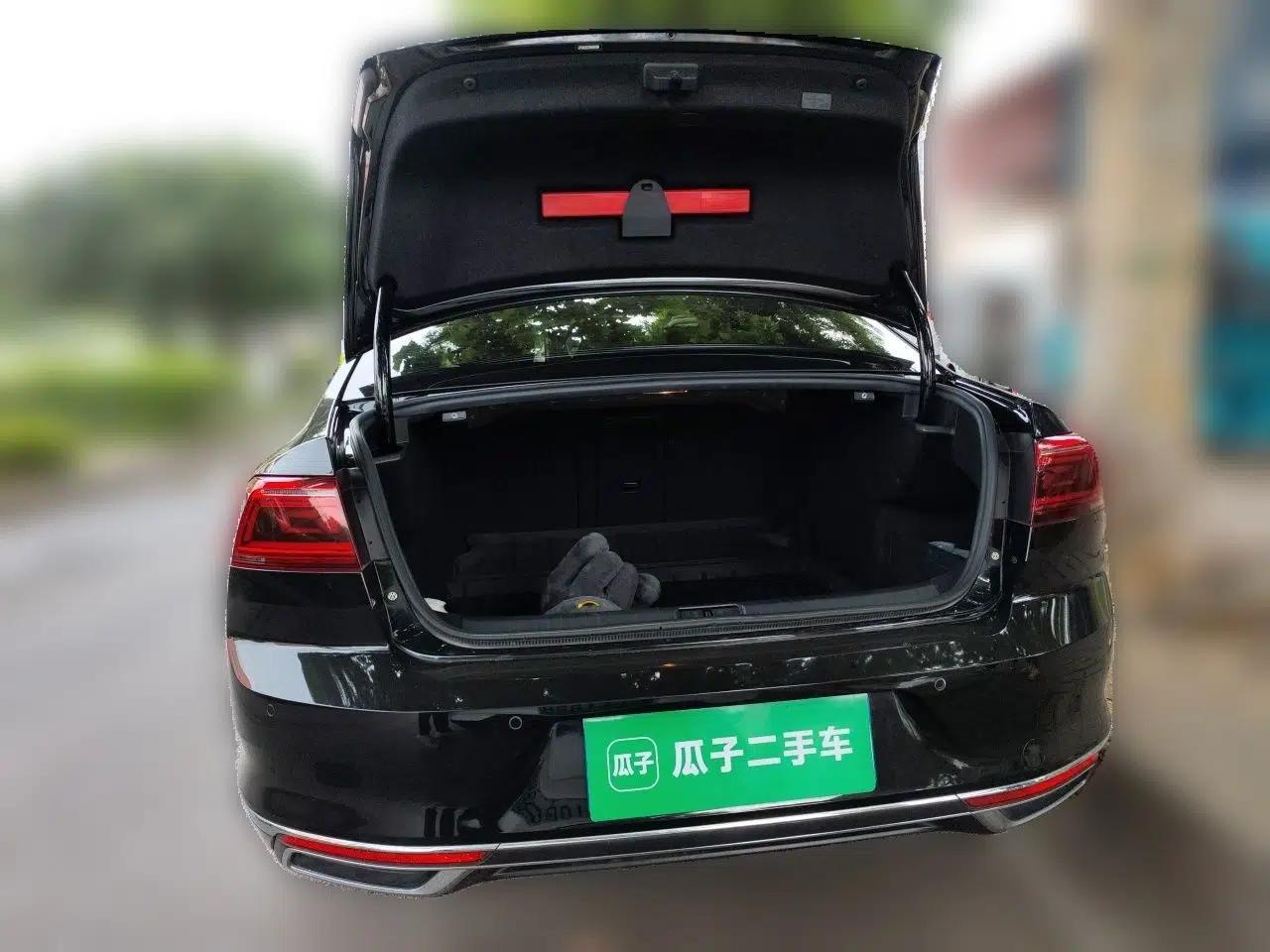 Volkswagen Magotan 2020 330TSI DSG Leading Model — миниатюра 19