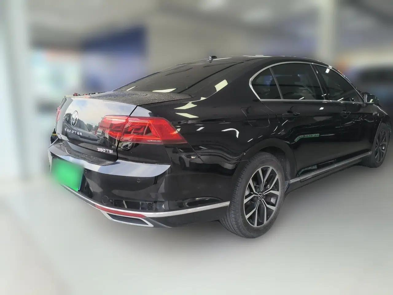 Volkswagen Magotan 2020 330TSI DSG Luxury Edition — миниатюра 6