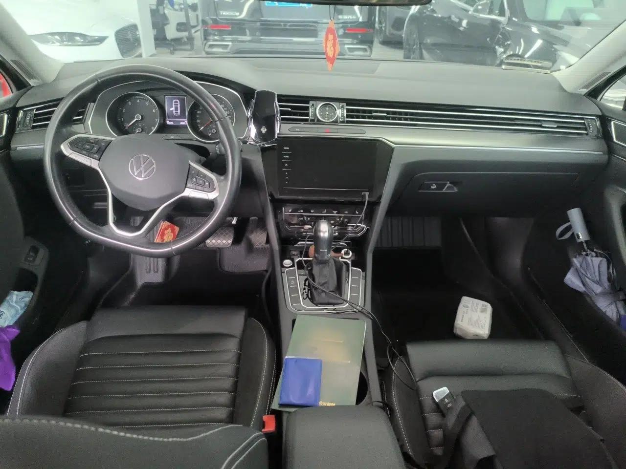 Volkswagen Magotan 2020 330TSI DSG Luxury Edition — миниатюра 9
