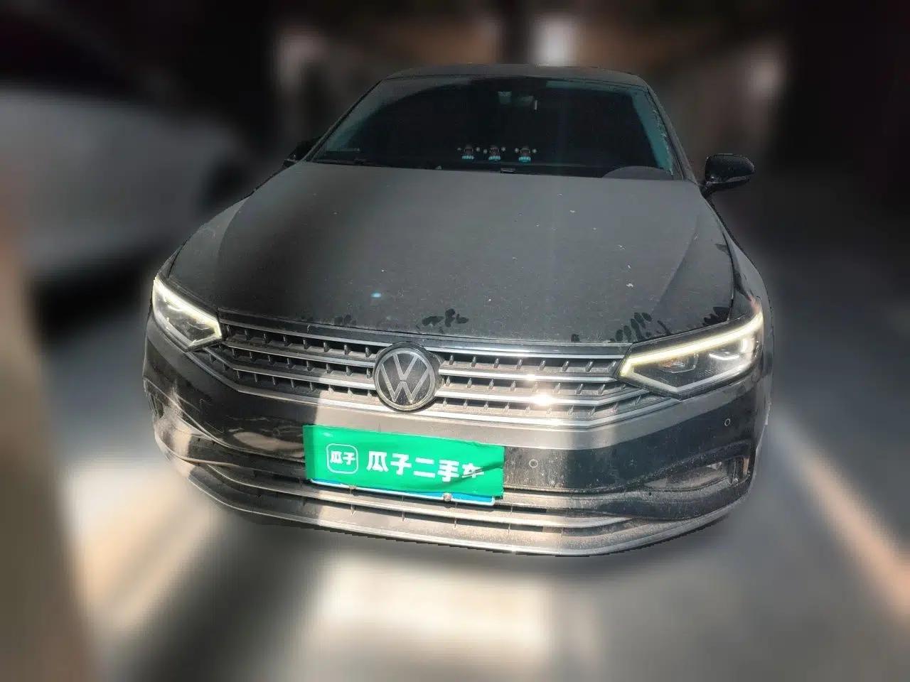 Volkswagen Magotan 2020 330TSI DSG Luxury Edition — миниатюра 2