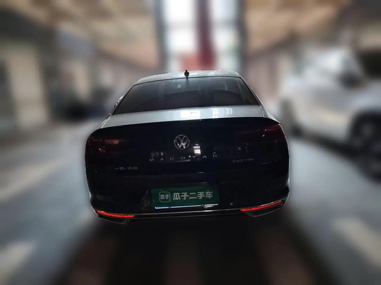 Volkswagen Magotan 2020 330TSI DSG Luxury Edition — миниатюра 5