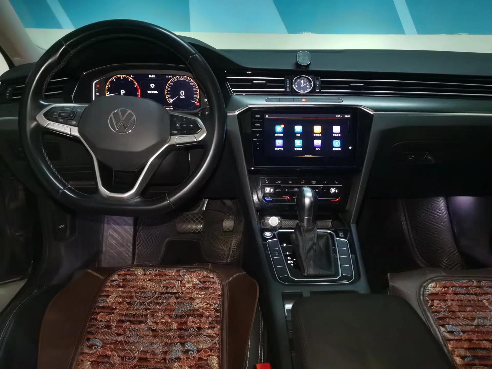 Volkswagen Magotan 2020 330TSI DSG Luxury Edition — миниатюра 9