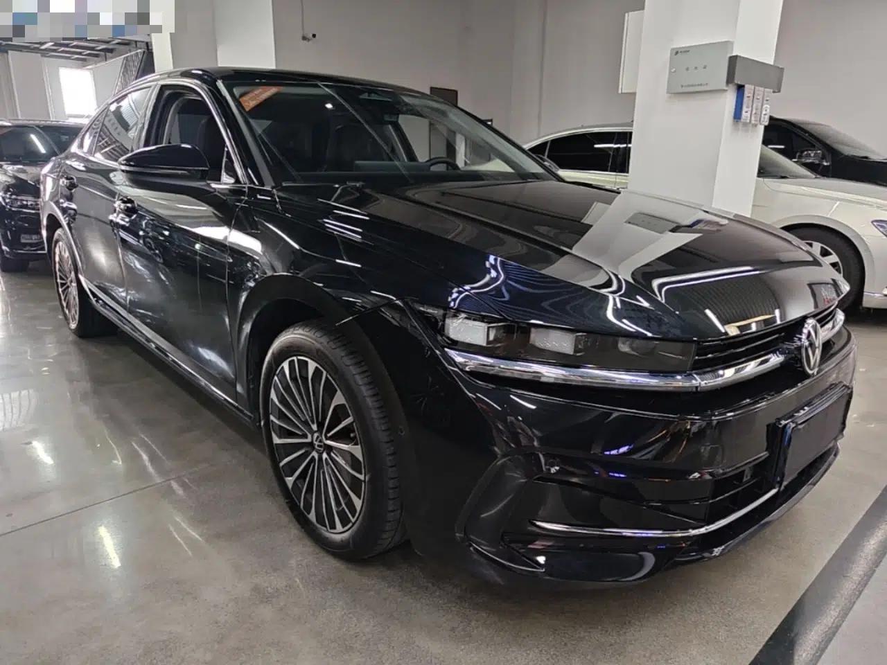 Volkswagen Magotan 2024 380TSI DSG Prestige Edition DaMai Package — миниатюра 3