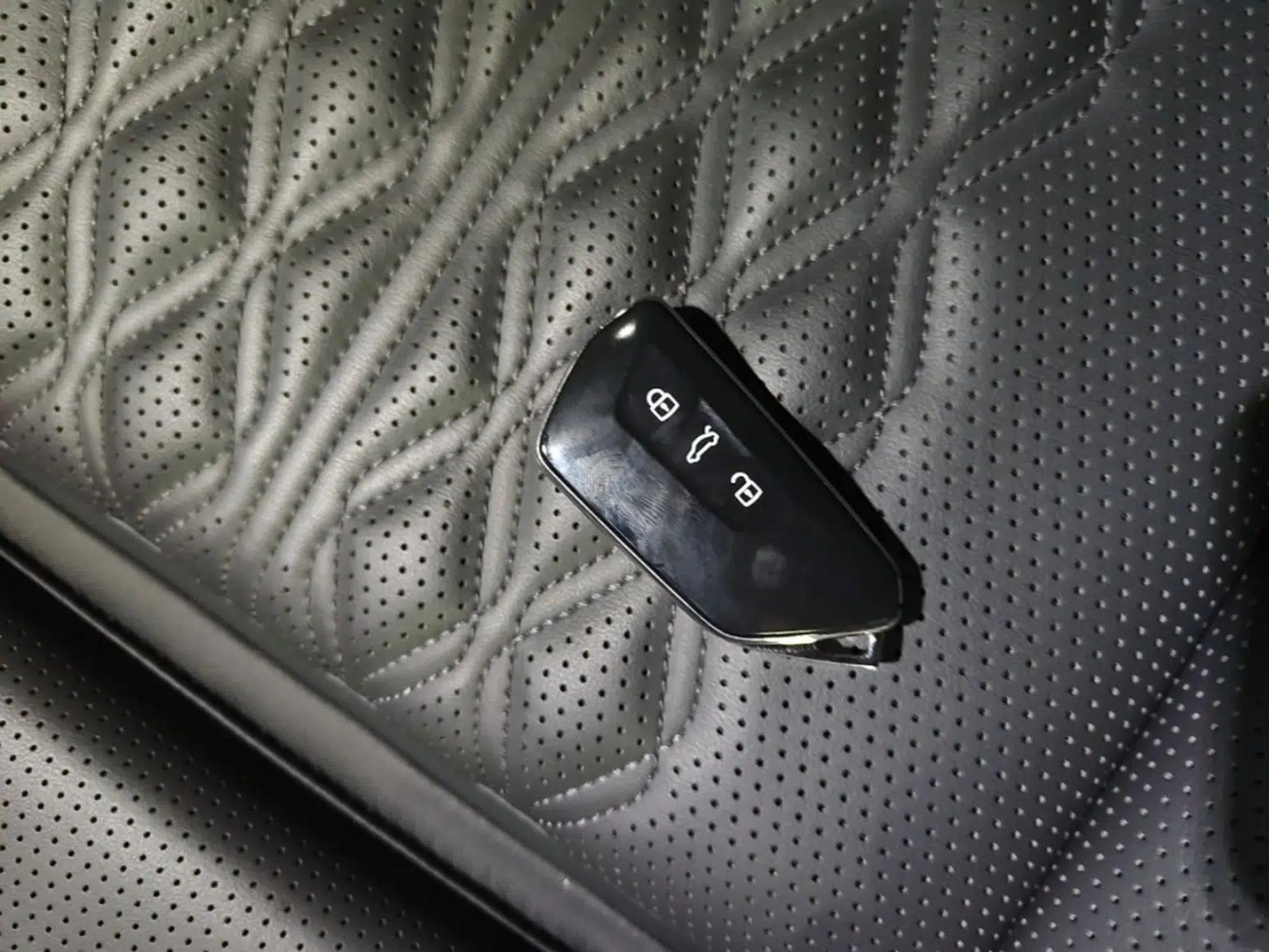 Volkswagen Magotan 2024 380TSI DSG Prestige Edition DaMai Package — миниатюра 28