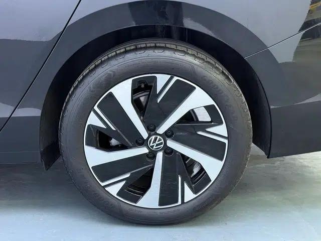 Volkswagen Magotan 2024 300TSI DSG Prestige Edition—A Real Eye-Catcher — миниатюра 10