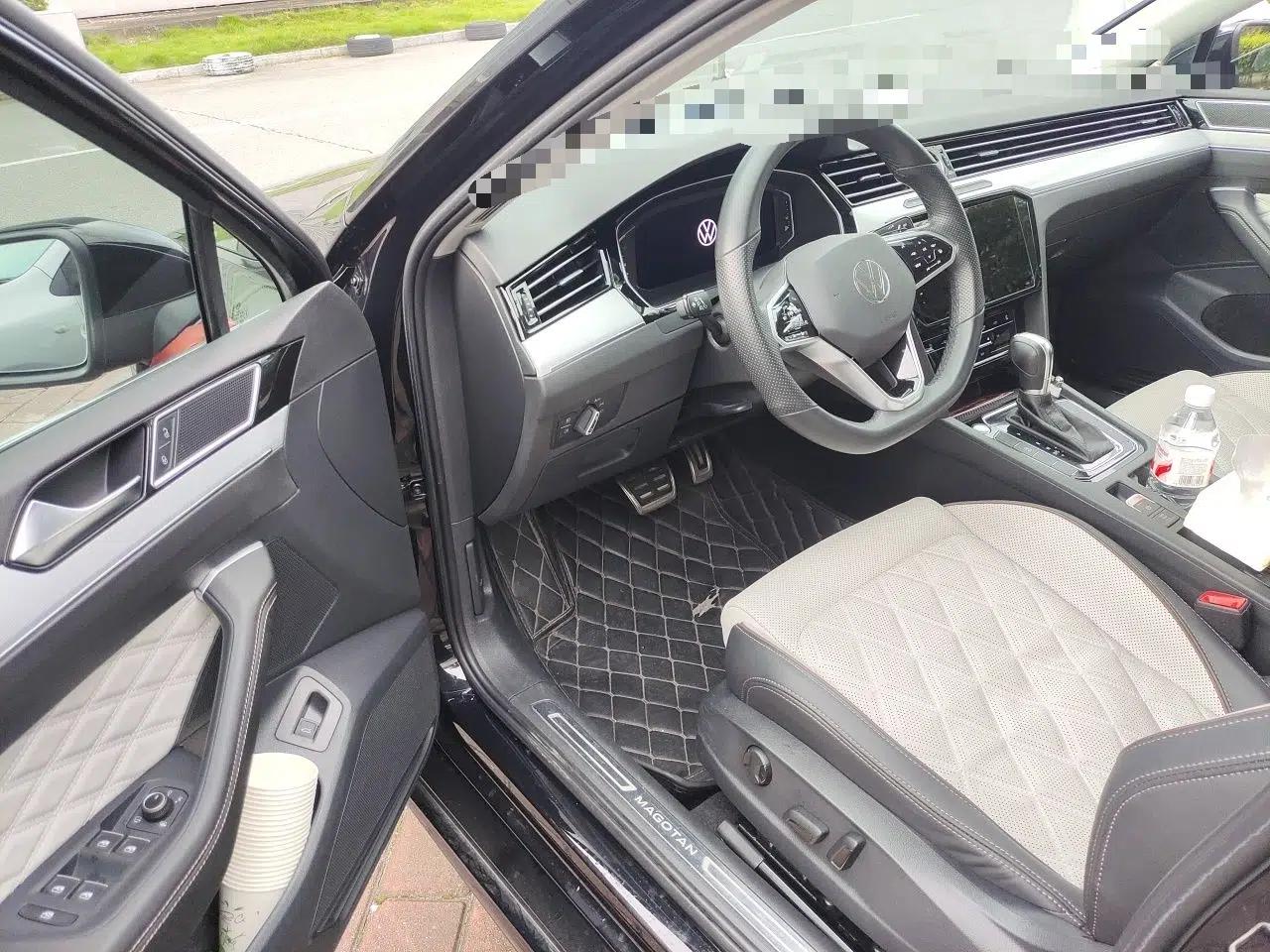 Volkswagen Magotan 2023 2 Million Units Commemorative Edition 330TSI DSG Luxury Version — миниатюра 16