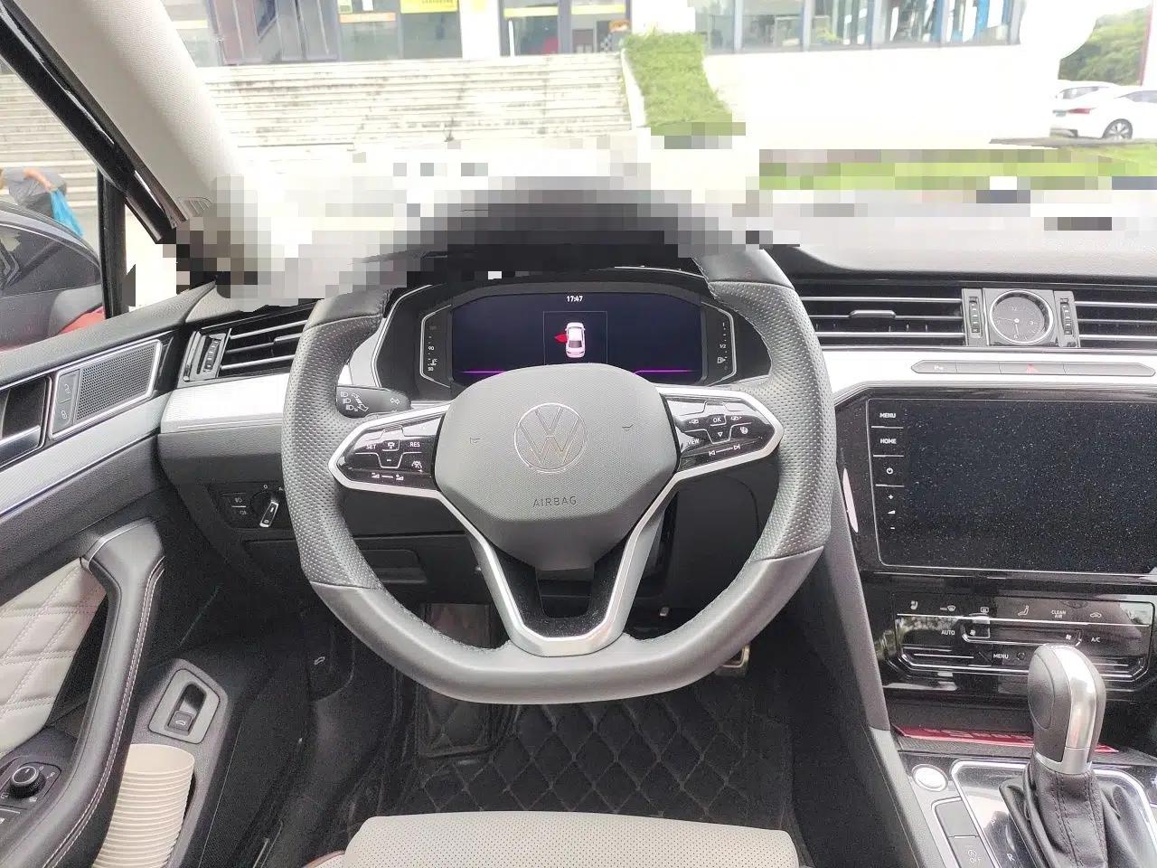Volkswagen Magotan 2023 2 Million Units Commemorative Edition 330TSI DSG Luxury Version — миниатюра 10