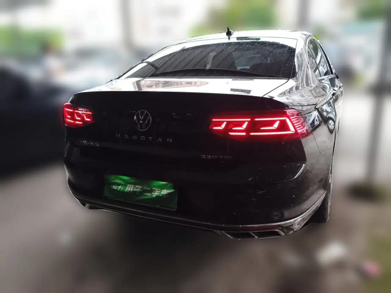 Volkswagen Magotan 2023 2 Million Units Commemorative Edition 330TSI DSG Luxury Version — миниатюра 5