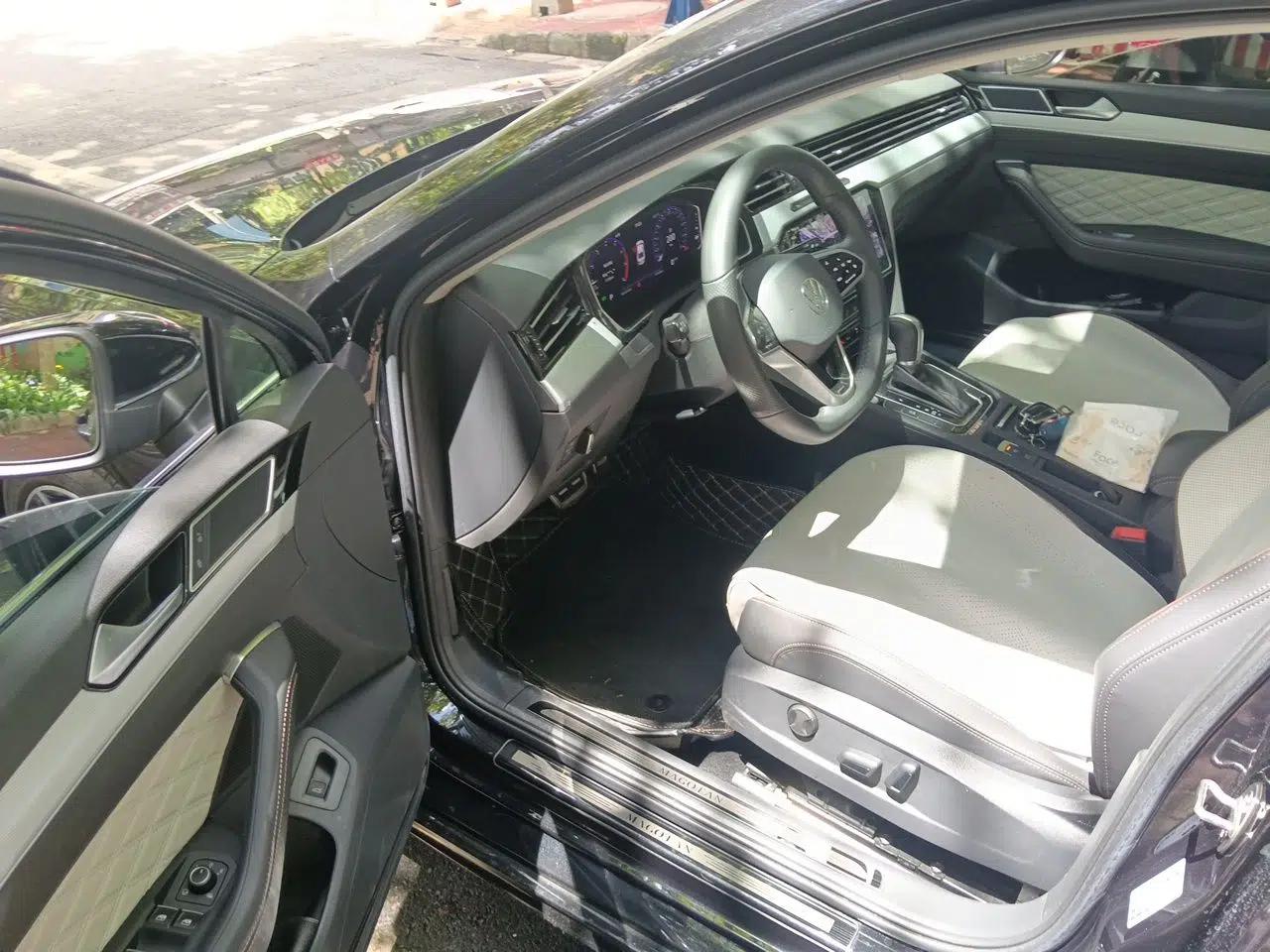 Volkswagen Magotan 2023 2 Million Units Commemorative Edition 330TSI DSG Luxury Version — миниатюра 16