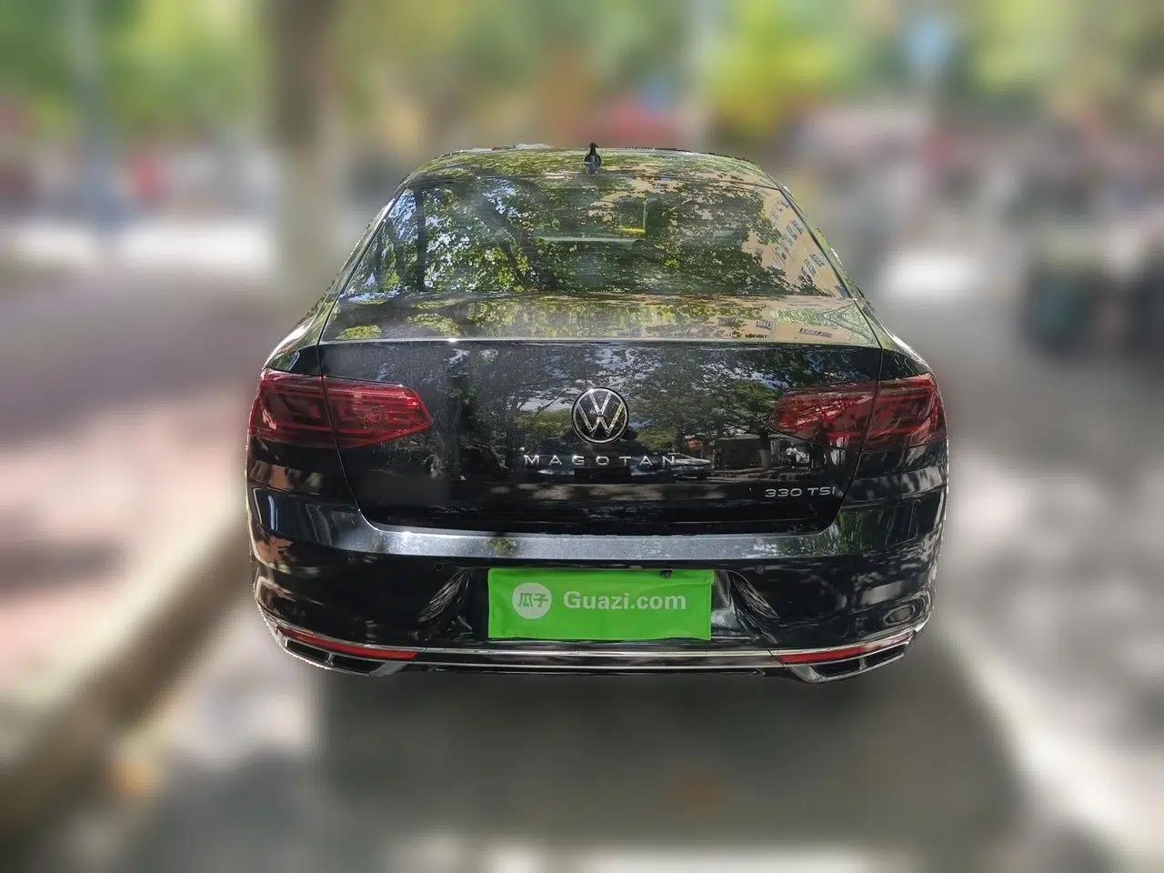 Volkswagen Magotan 2023 2 Million Units Commemorative Edition 330TSI DSG Luxury Version — миниатюра 5