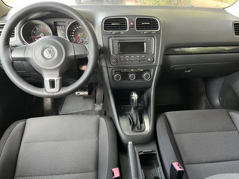 Volkswagen Golf 2014 1.6L Automatic Comfort Model — миниатюра 17
