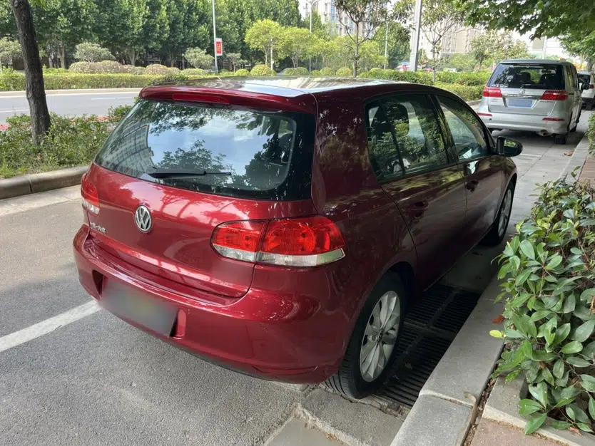 Volkswagen Golf 2014 1.6L Automatic Comfort Model — миниатюра 5