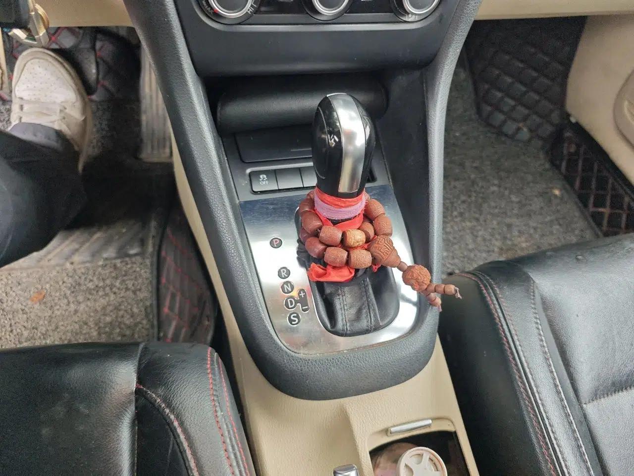 Volkswagen Golf 2012 1.6L Automatic Comfort Model — миниатюра 14