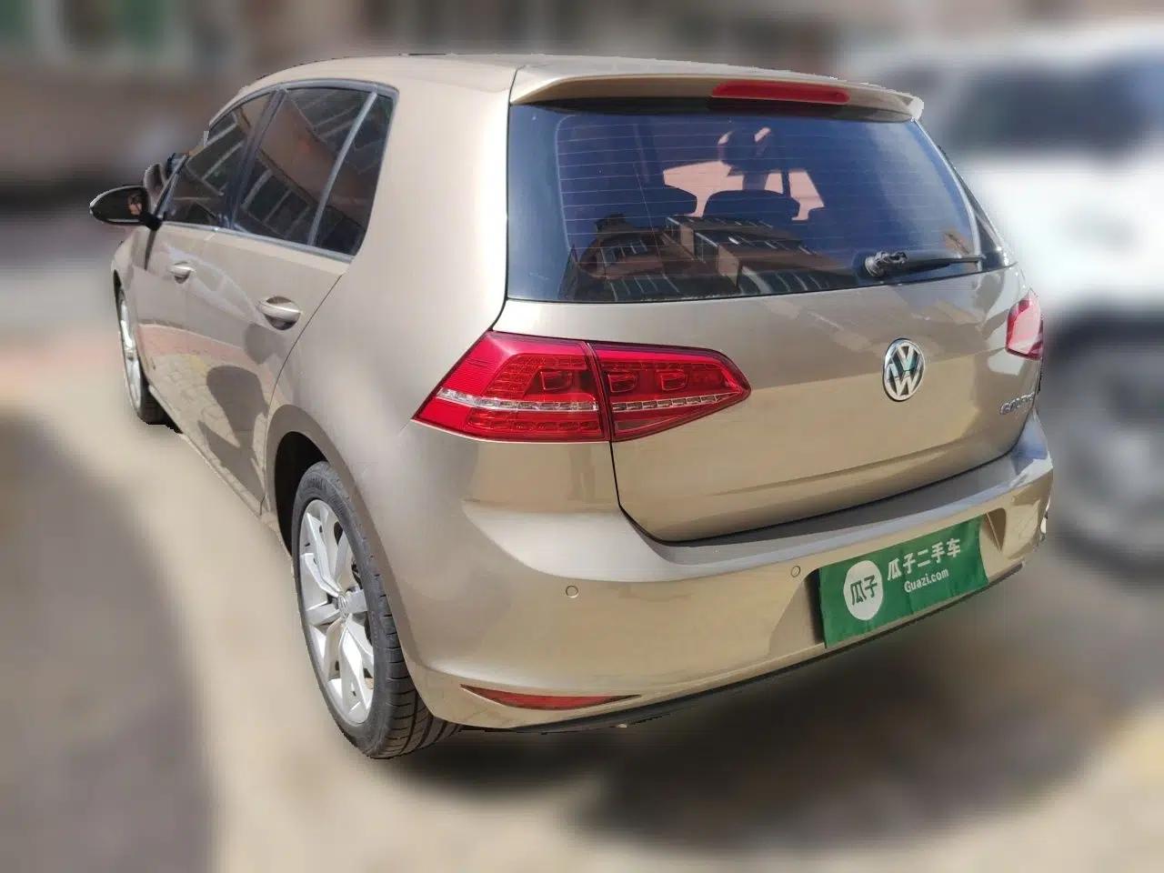 Volkswagen Golf 2015 1.4TSI Automatic Flagship Model — миниатюра 4