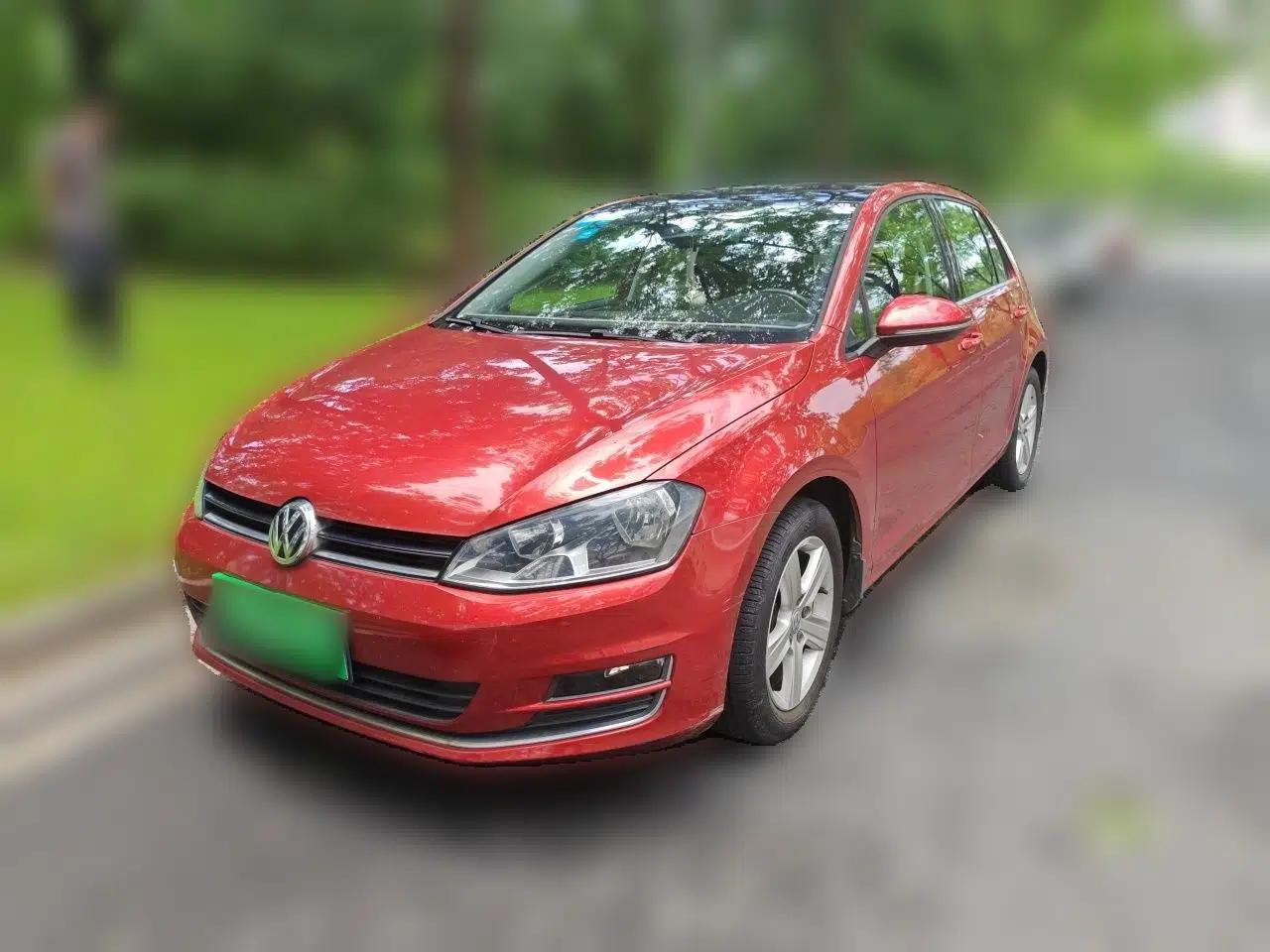 Volkswagen Golf 2016 1.6L Automatic Comfort Model — миниатюра 1