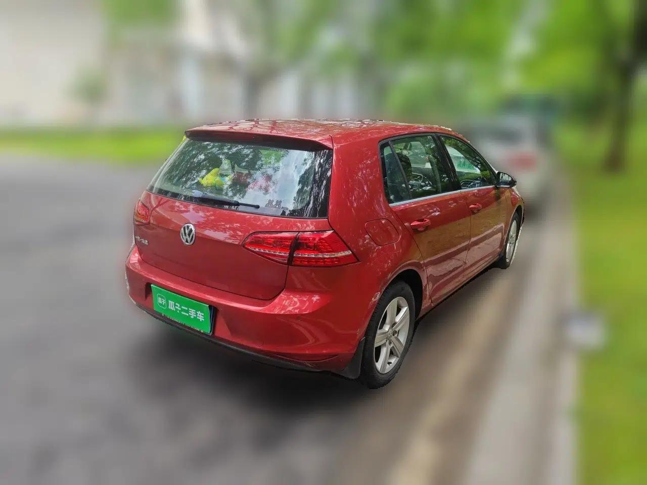 Volkswagen Golf 2016 1.6L Automatic Comfort Model — миниатюра 6