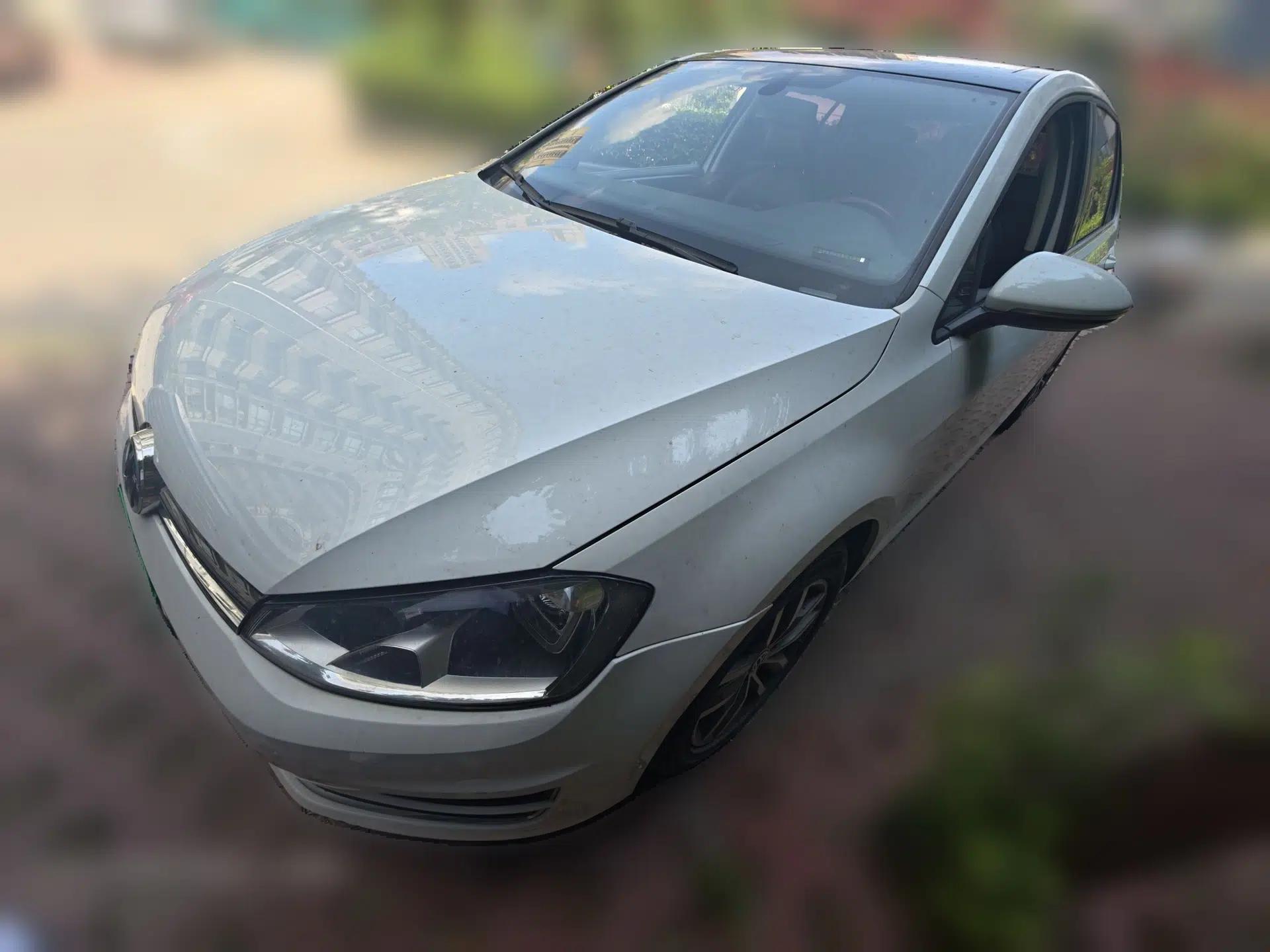 Volkswagen Golf 2015 1.4TSI Automatic Luxury Model — миниатюра 3