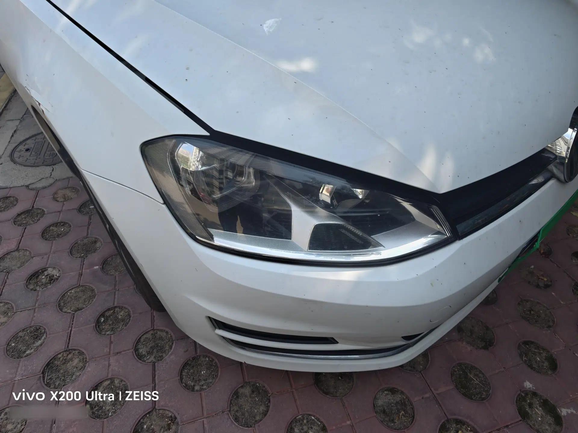 Volkswagen Golf 2015 1.4TSI Automatic Luxury Model — миниатюра 7