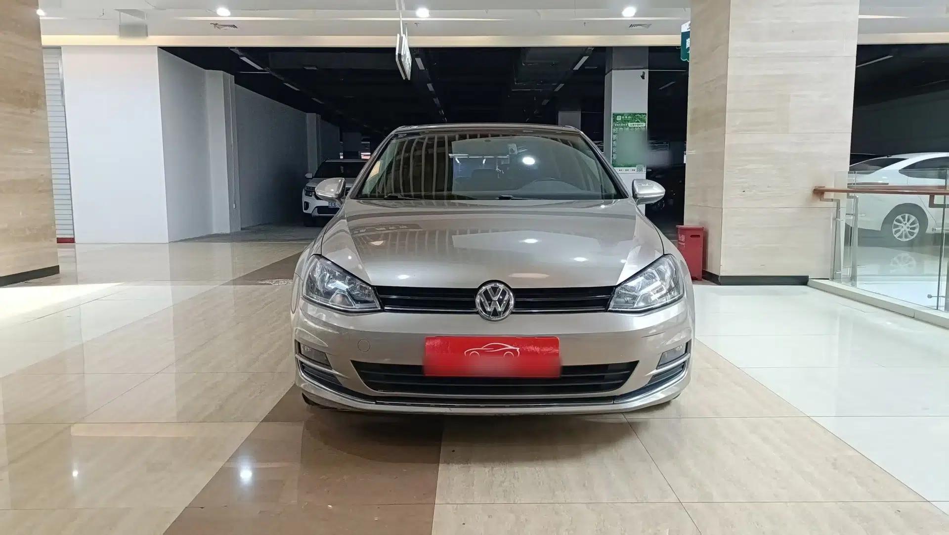 Volkswagen Golf 2016 230TSI Automatic Comfort Version — миниатюра 2
