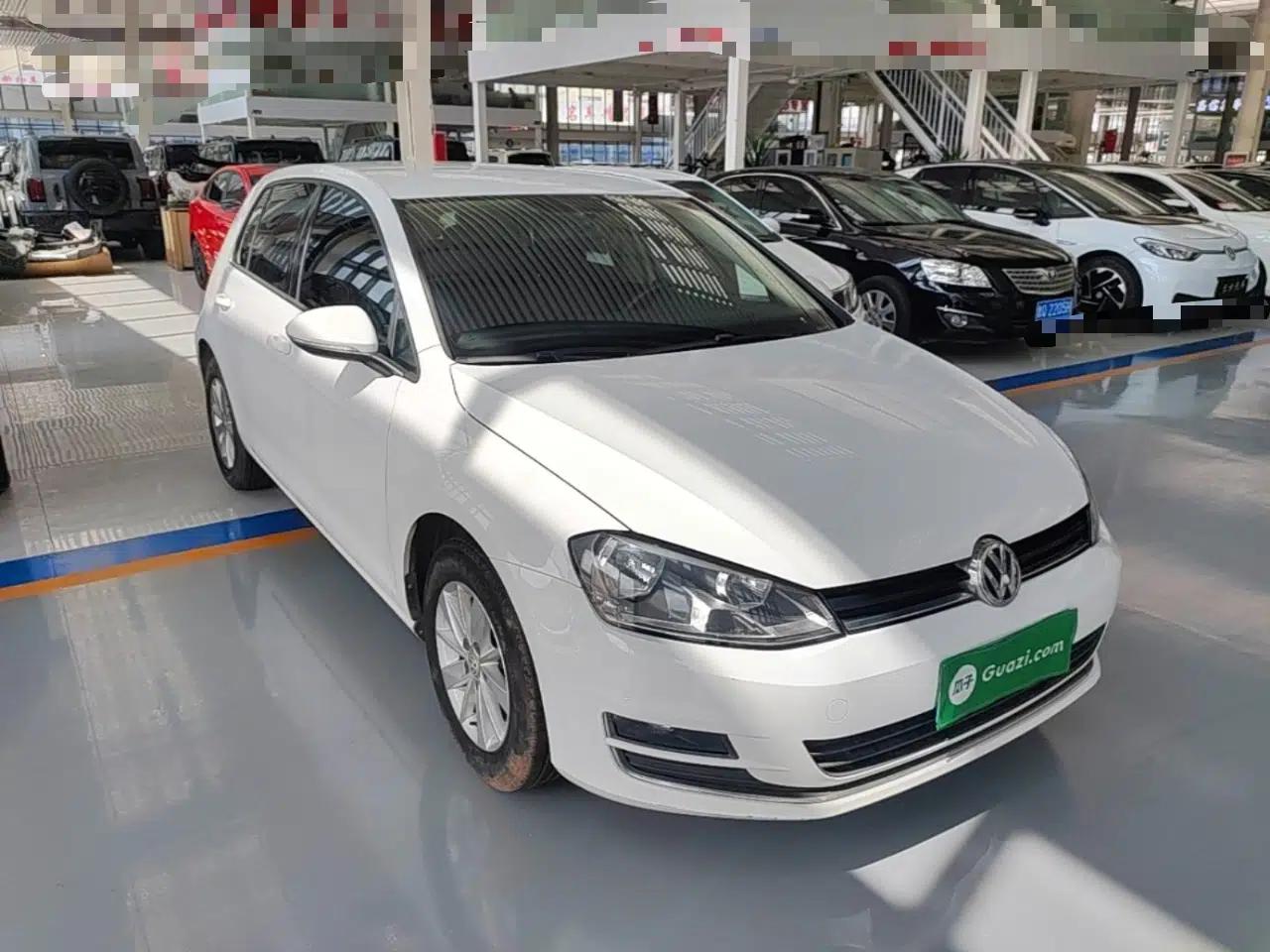 Volkswagen Golf 2016 1.6L Automatic Fashion Model — миниатюра 3