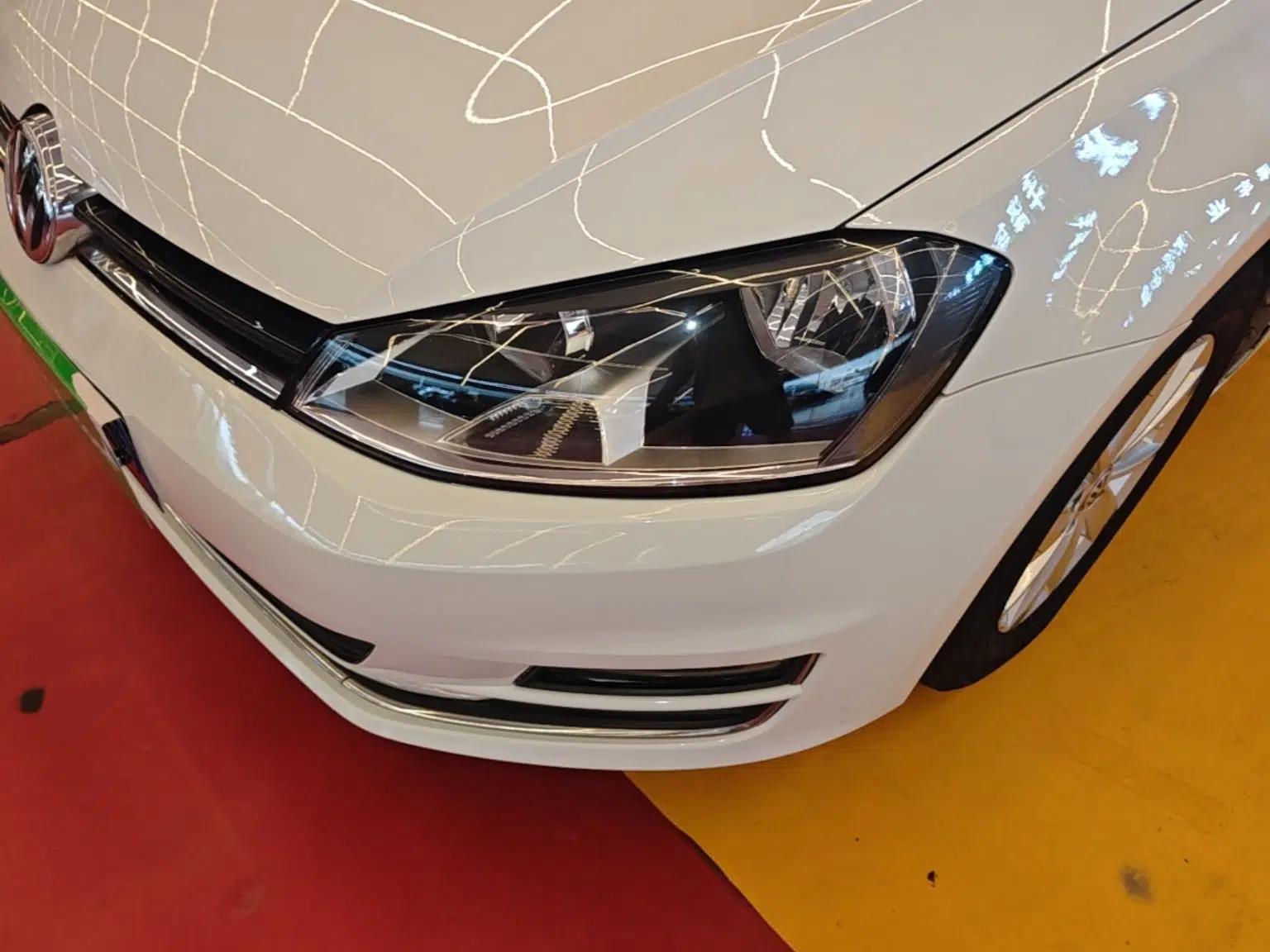 Volkswagen Golf 2016 1.6L Manual Fashion Edition — миниатюра 8