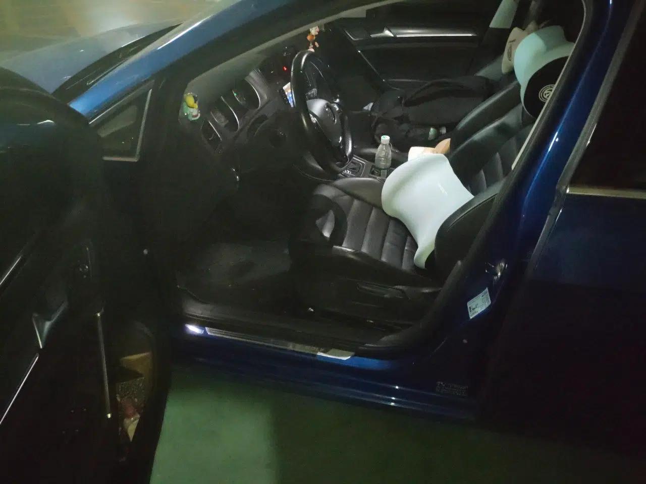 Volkswagen Golf 2014 1.4TSI Automatic Luxury Model — миниатюра 13