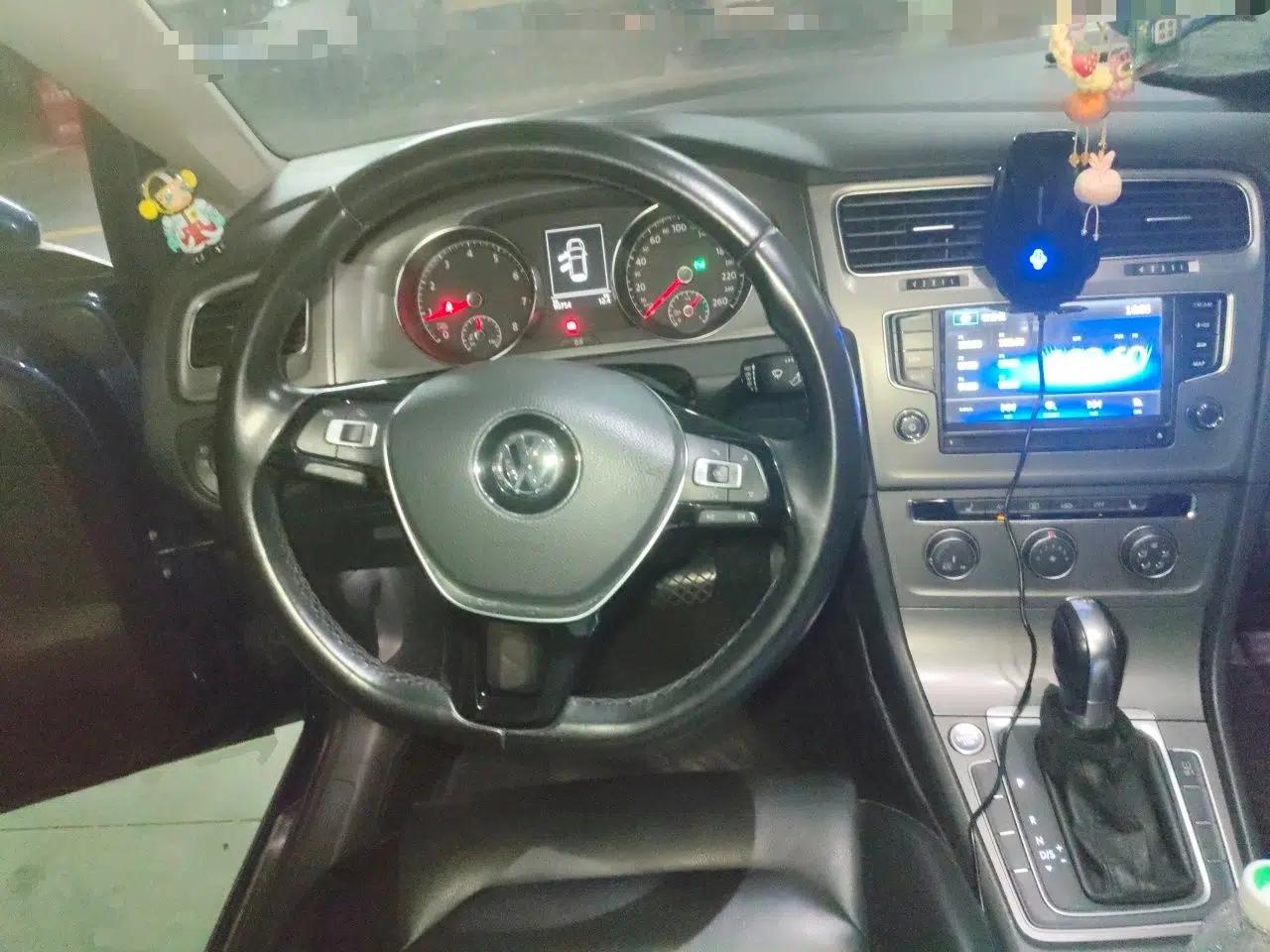 Volkswagen Golf 2014 1.4TSI Automatic Luxury Model — миниатюра 7