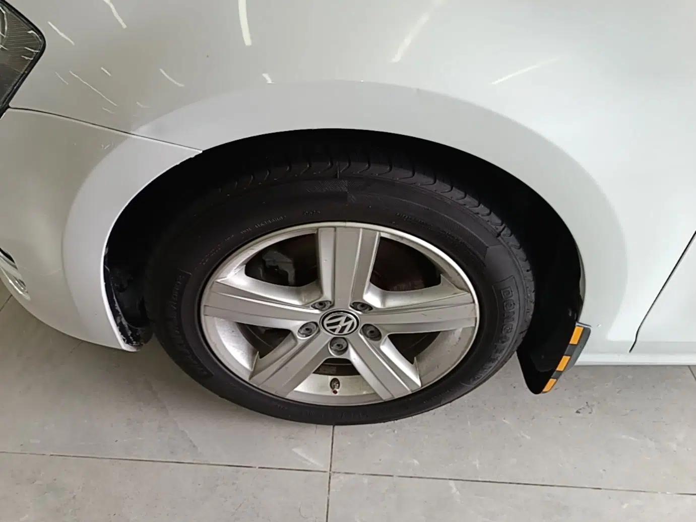 Volkswagen Golf 2015 1.4TSI Automatic Comfort Model — миниатюра 10