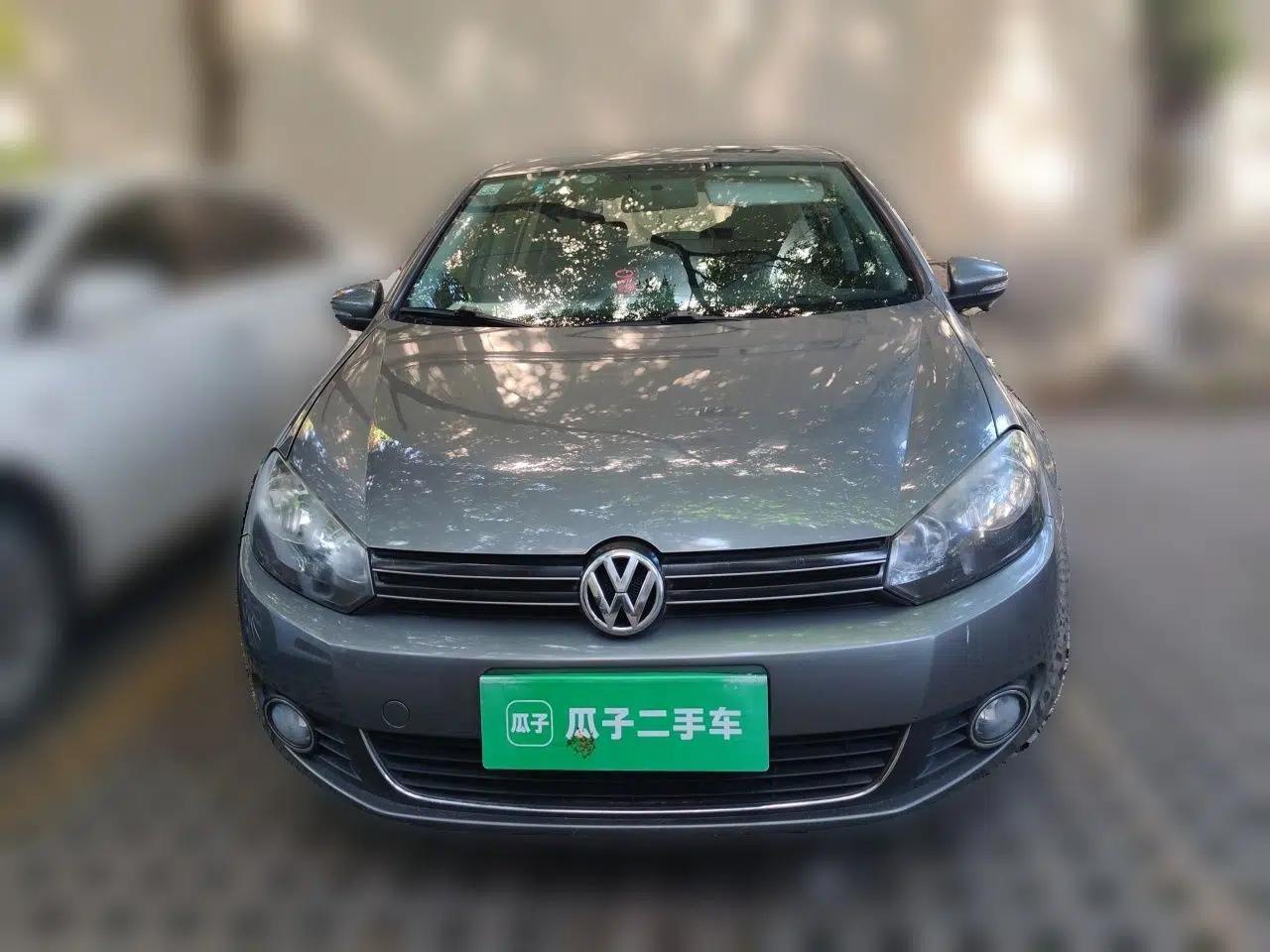 Volkswagen Golf 2012 1.6 Manual Fashion Edition — миниатюра 2