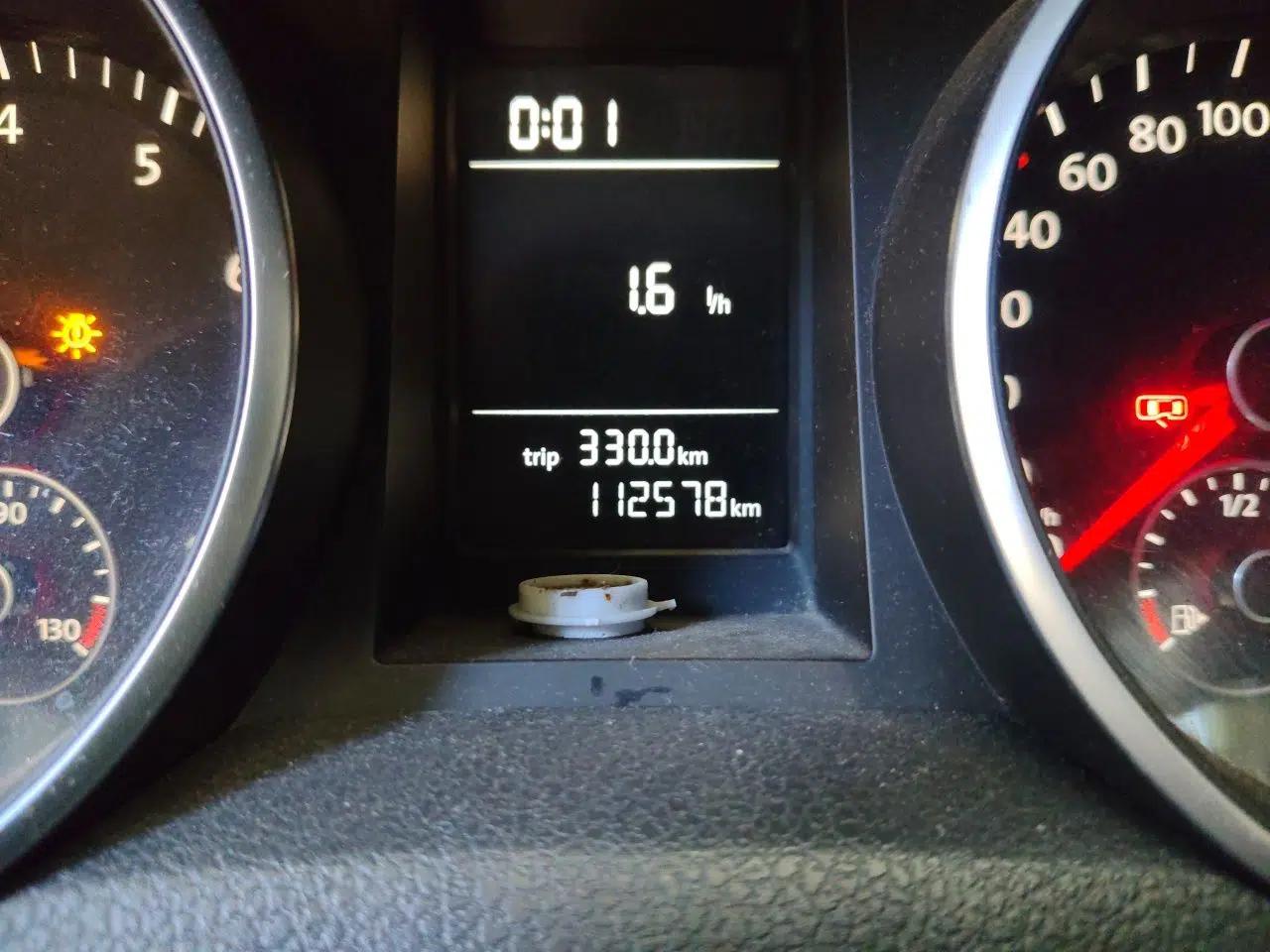 Volkswagen Golf 2012 1.6 Manual Fashion Edition — миниатюра 12