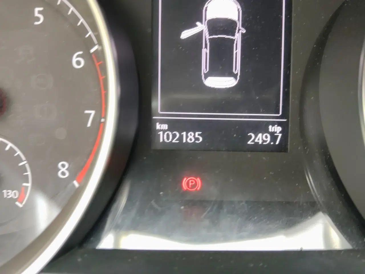 Volkswagen Golf 2016 1.4TSI Automatic R-Line — миниатюра 12