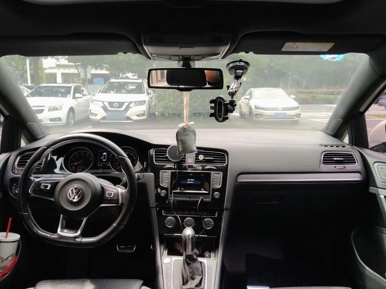 Volkswagen Golf 2016 1.4TSI Automatic R-Line — миниатюра 9