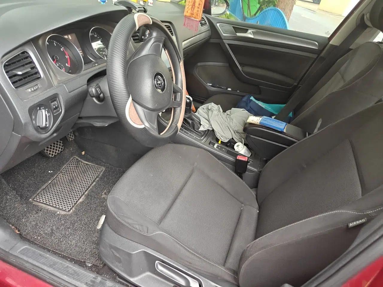 Volkswagen Golf 2014 1.6L Automatic Fashion Model — миниатюра 15