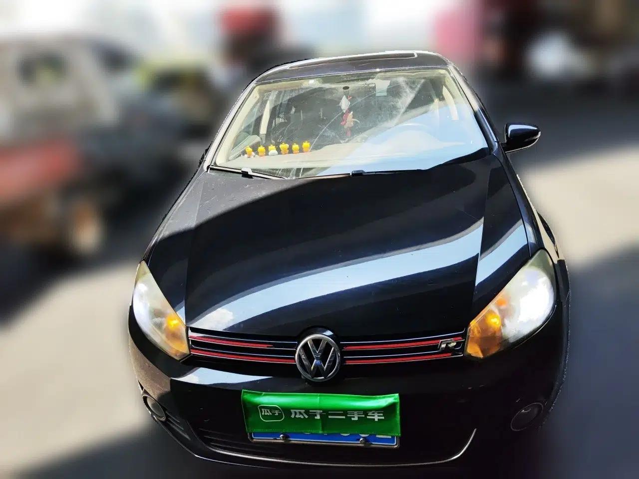 Volkswagen Golf 2012 1.6L Automatic Comfort Model — миниатюра 2